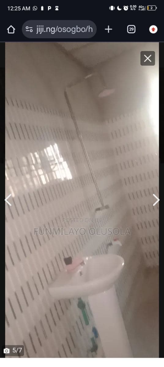 1 room self contain 5